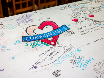 Some messages written on a memorial
